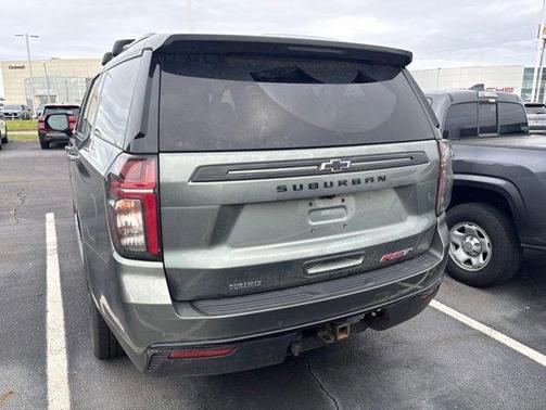 Silver Sage Metallic 2023 Chevrolet Suburban RST