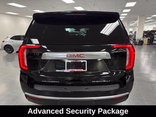 Onyx Black 2023 GMC Yukon XL Denali