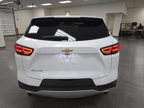 Summit White 2025 Chevrolet Blazer 2LT