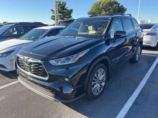 2021 Toyota Highlander Platinum