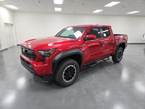 2026 Toyota Tacoma Hybrid TRD Off Road
