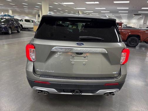 2020 Ford Explorer Platinum