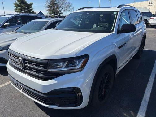 2023 Volkswagen Atlas 3.6L SEL