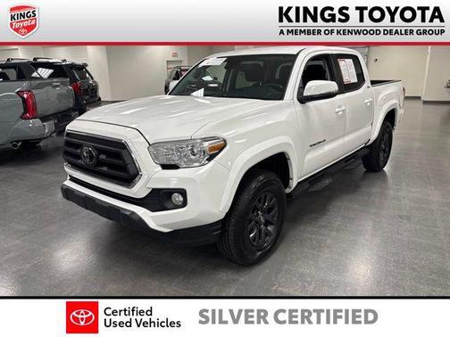 White 2022 Toyota Tacoma SR5