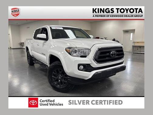 White 2022 Toyota Tacoma SR5