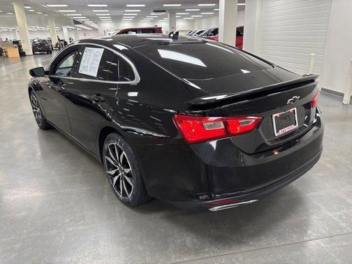 2022 Chevrolet Malibu FWD RS