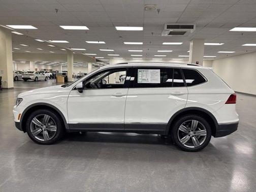 2020 Volkswagen Tiguan 2.0T SEL