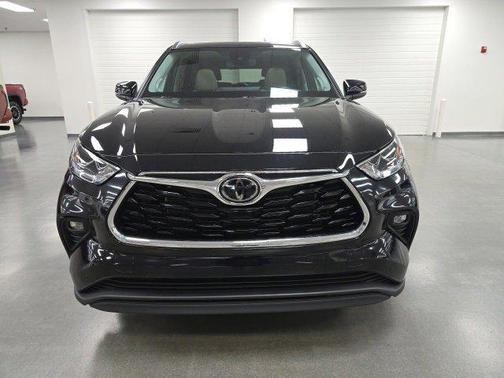 2024 Toyota Highlander Limited