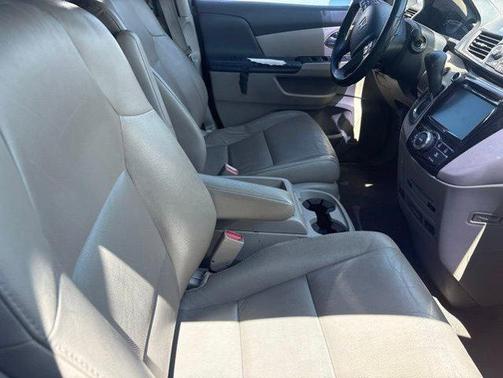 Dark Cherry Pearl 2015 Honda Odyssey EX-L