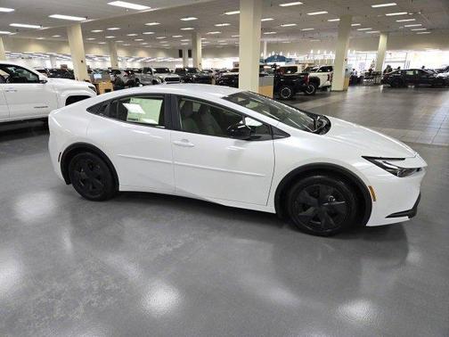 2026 Toyota Prius LE