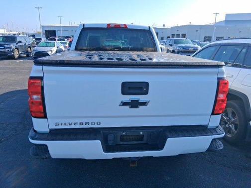2018 Chevrolet Silverado 1500 Custom