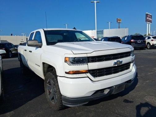2018 Chevrolet Silverado 1500 Custom