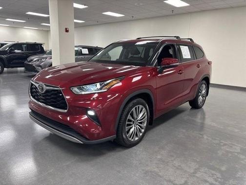 2021 Toyota Highlander Platinum