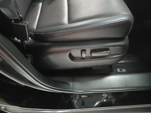 Crystal Black Pearl 2022 Honda Ridgeline Black