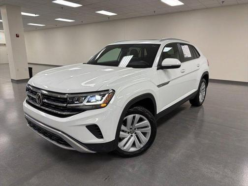 2022 Volkswagen Atlas Cross Sport 3.6L V6 SE w/Technology