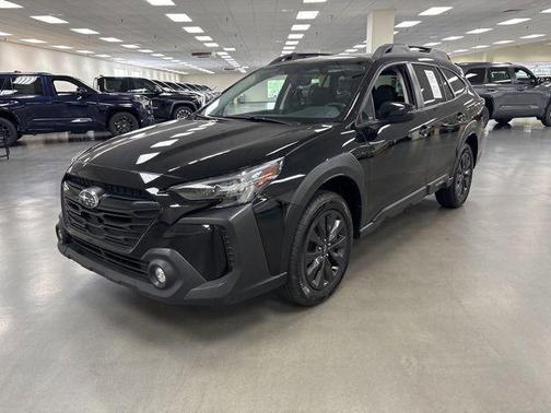Crystal Black Silica 2024 Subaru Outback Onyx Edition