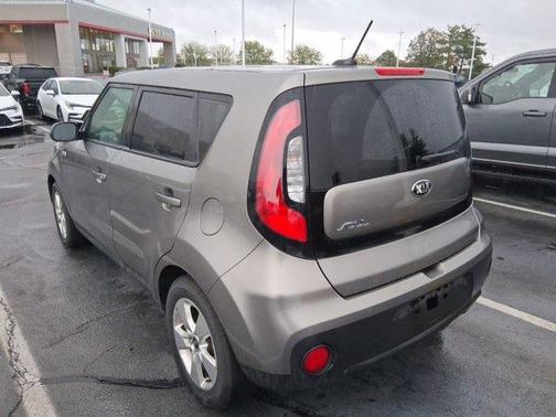 2017 Kia Soul Base