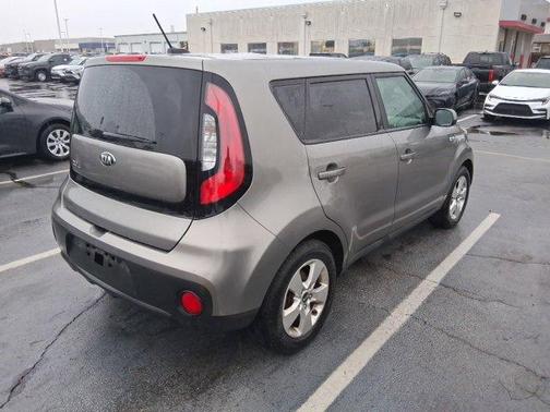2017 Kia Soul Base
