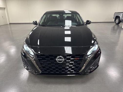 2025 Nissan Altima SR AWD