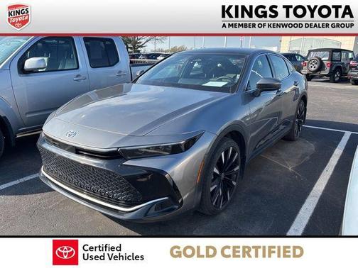 Heavy Metal/Black 2024 Toyota Crown Platinum