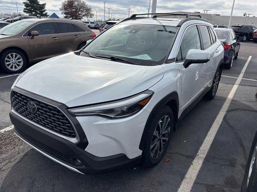 2022 Toyota Corolla Cross XLE
