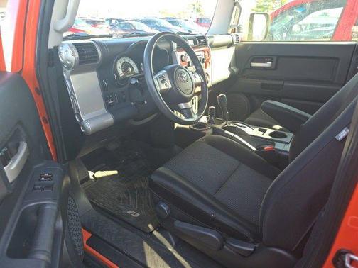 2014 Toyota FJ Cruiser Base
