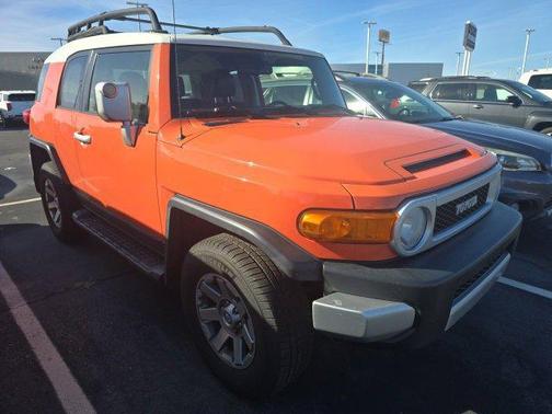 2014 Toyota FJ Cruiser Base
