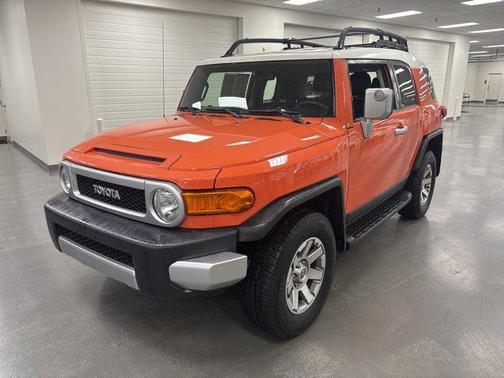 2014 Toyota FJ Cruiser Base