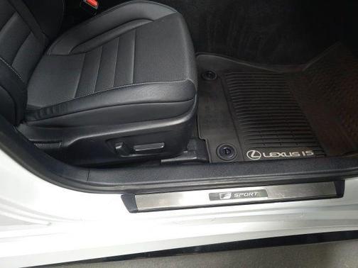 Ultra White 2022 Lexus IS 350 Base