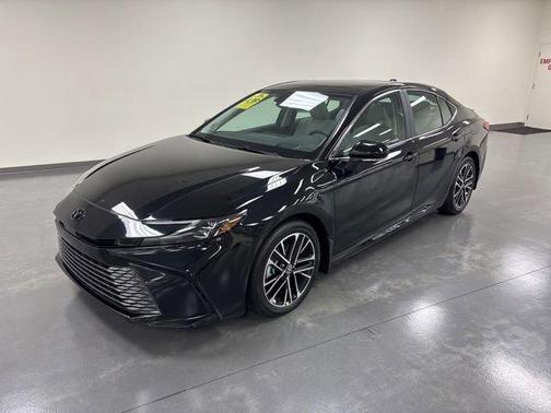 Midnight Black Metallic 2026 Toyota Camry XLE