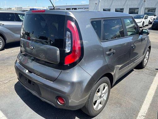 Titanium Gray 2019 Kia Soul Base