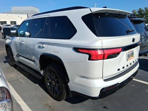 2024 Toyota Sequoia Platinum