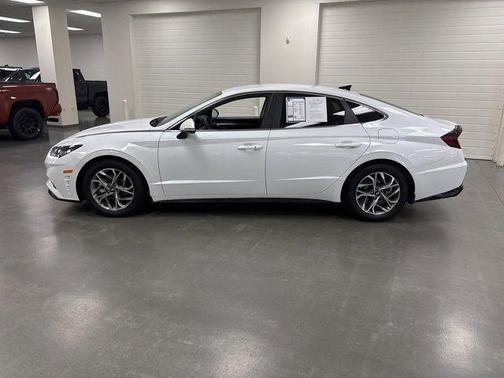 2021 Hyundai SONATA SEL