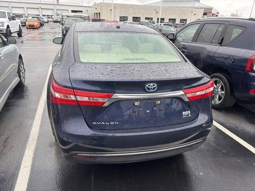 2015 Toyota Avalon Hybrid XLE Touring