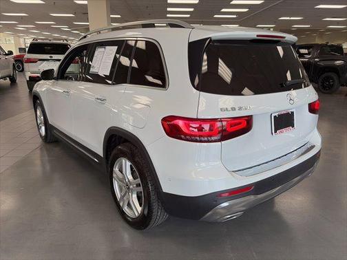 White 2021 Mercedes-Benz GLB 250 4MATIC