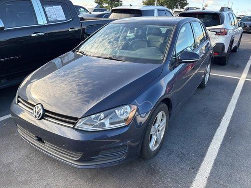 2017 Volkswagen Golf TSI Wolfsburg Edition 4-Door