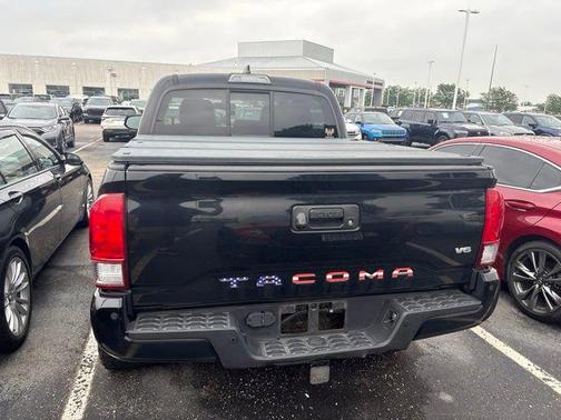 Black 2016 Toyota Tacoma TRD Sport