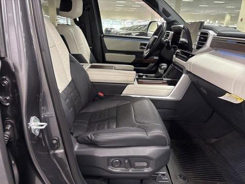 2024 Toyota Tundra Hybrid Capstone