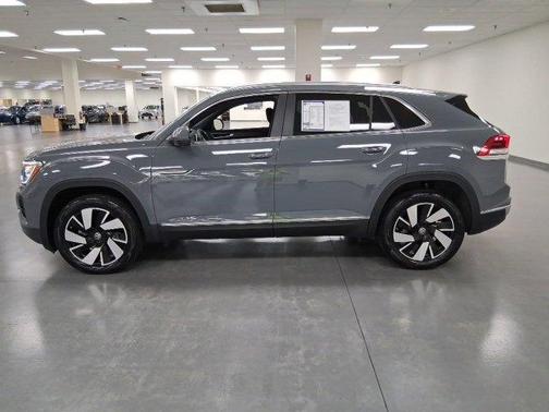 2024 Volkswagen Atlas Cross Sport 2.0T SEL