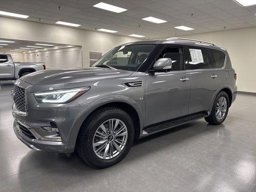 2020 INFINITI QX80 Luxe