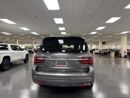 2020 INFINITI QX80 Luxe