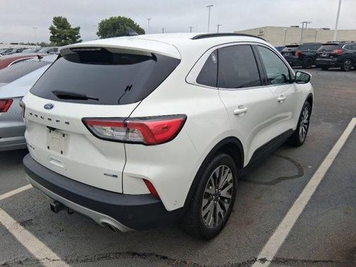 2020 Ford Escape Titanium