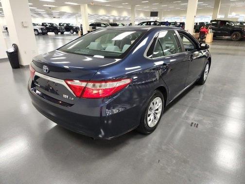 2015 Toyota Camry Hybrid LE