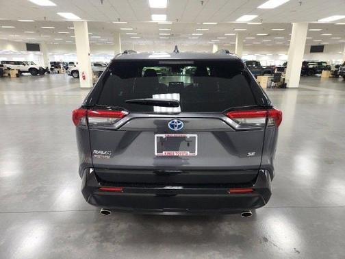 2022 Toyota RAV4 Prime SE