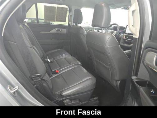 Iconic Silver Metallic 2025 Ford Explorer Active