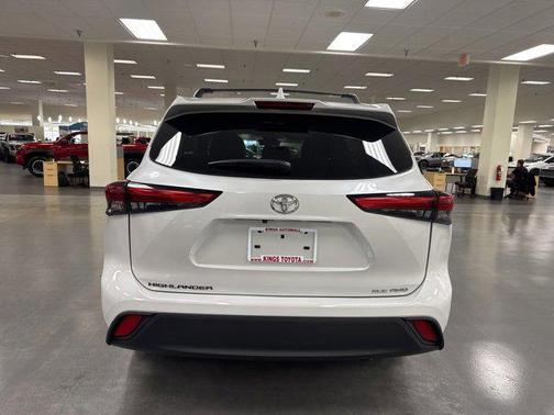 2023 Toyota Highlander XSE