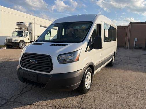 Oxford White 2019 Ford Transit-350 XL