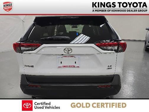 Ice Cap 2023 Toyota RAV4 LE