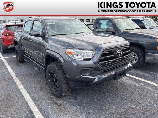 2017 Toyota Tacoma SR