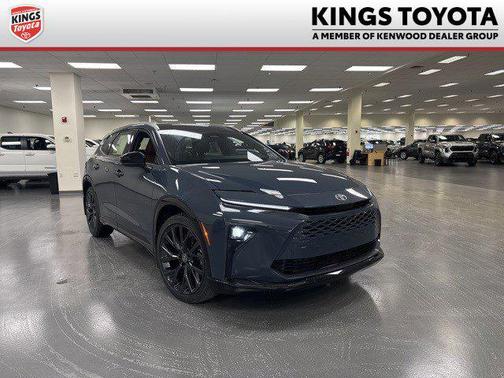 2025 Toyota Crown Signia Limited